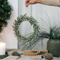 Lucia Felt Wreath d30
