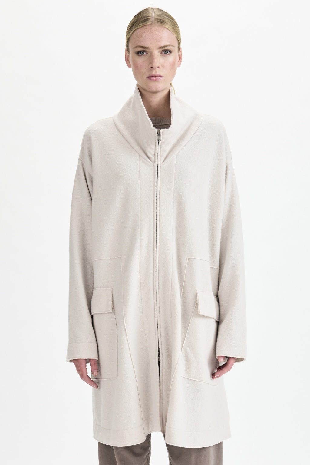Transit Virgin Wool Coat U301
