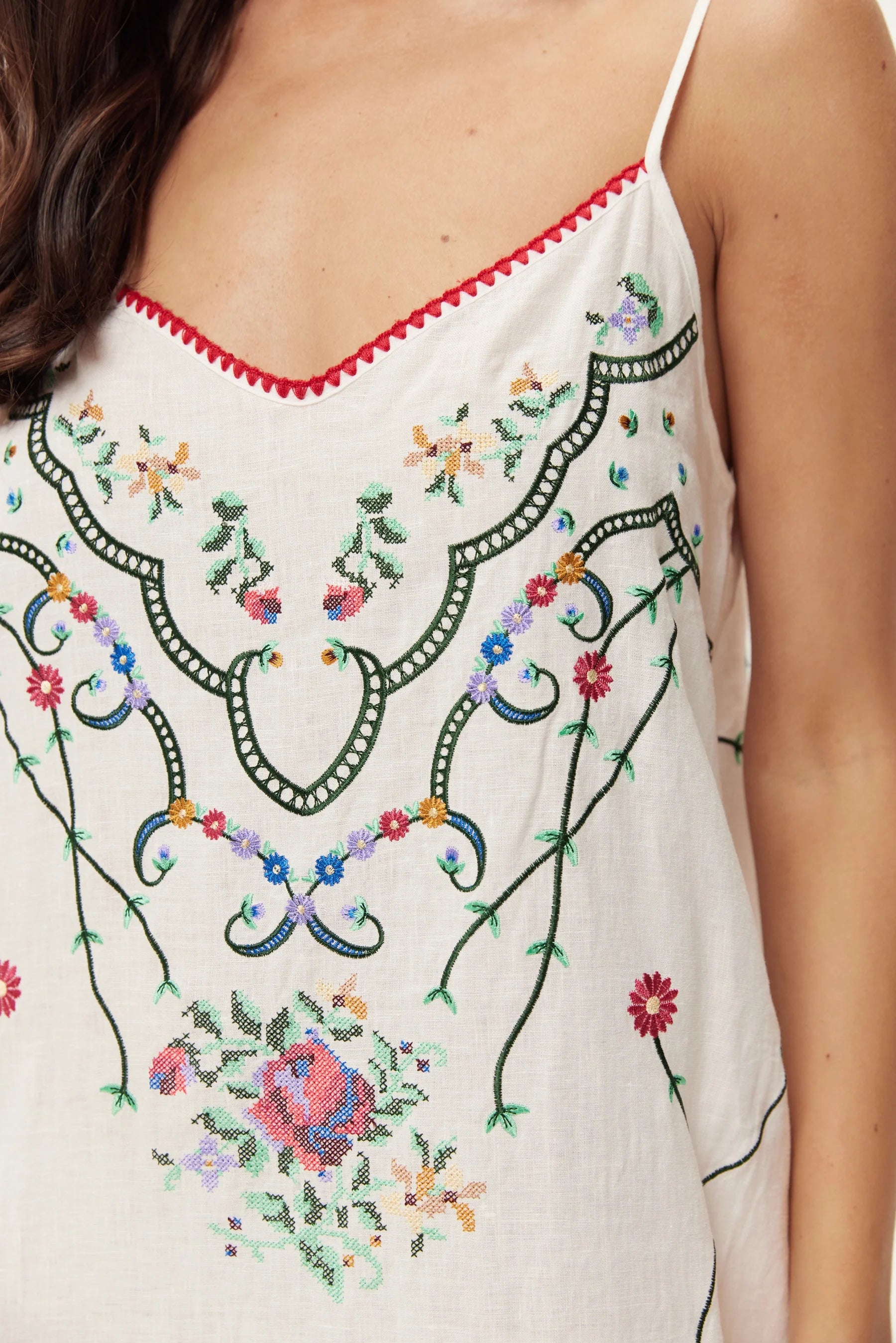 ME369 Lauren Embroided Dress